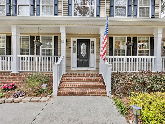 5th image of 51 Sumner St
