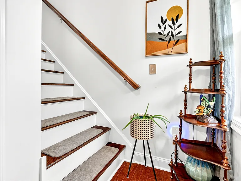 58 Elston Ct — Photo 12