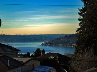 11303 SE 76th Pl, Newcastle, WA 98056