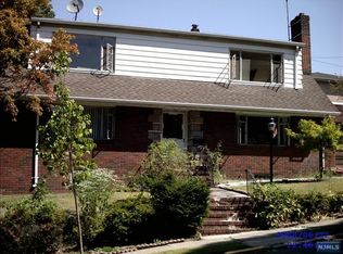 555 Oakdene Ave #2, Ridgefield, NJ 07657