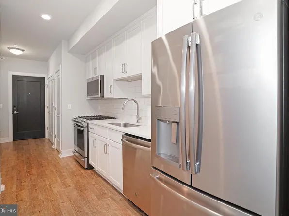 1800 Mount Vernon Ave APT 309, Alexandria, VA 22301