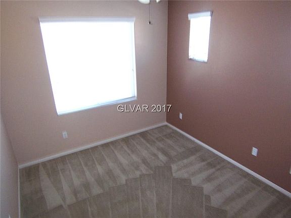 4th image of 653 Calamus Palm Pl #0