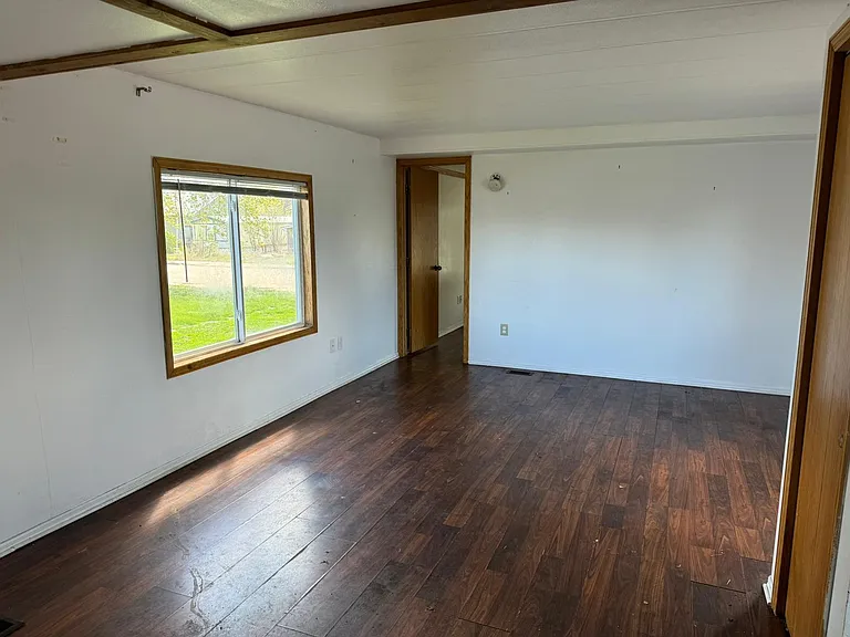 2000 E Sully Ave — Photo 11