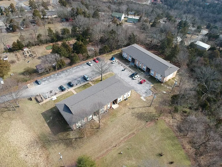 616 Evergreen St — Photo 21