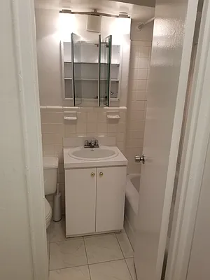 Rented by Punia & Marx Inc. | media 7