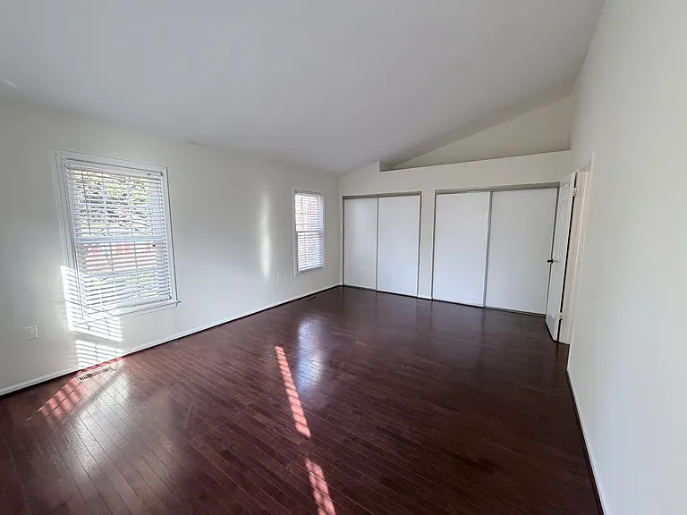 5900 Parenham Way — Photo 17