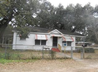 2121 W Godfrey St, Pensacola, FL 32505