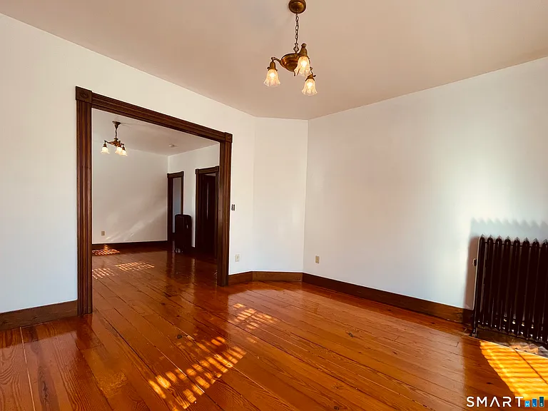 39 Pearl St #2 — Photo 10