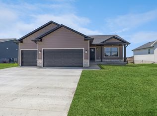 3112 6th Ave SW, Altoona, IA 50009