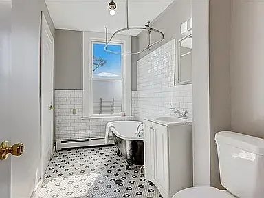 69 Jewett Ave #3 — Photo 5