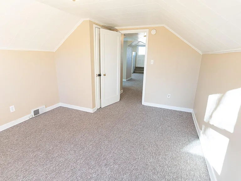 1315 Idaho Ave W — Photo 39