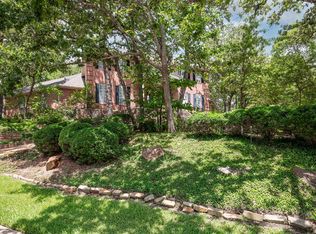 302 W Charlottesville Ave, Colleyville, TX 76034