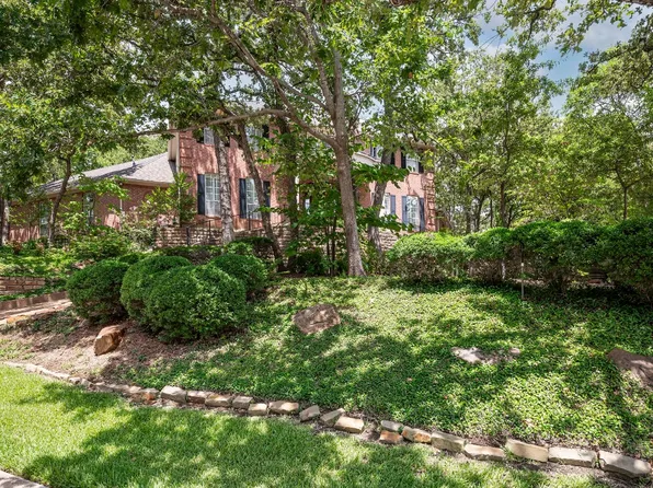 302 W Charlottesville Ave, Colleyville, TX 76034