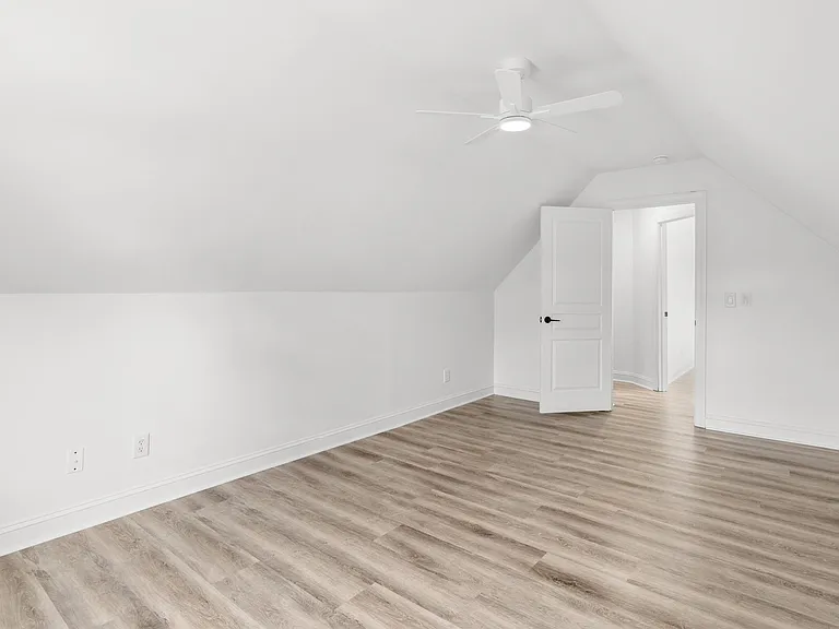 36021 Brampton Dr — Photo 24