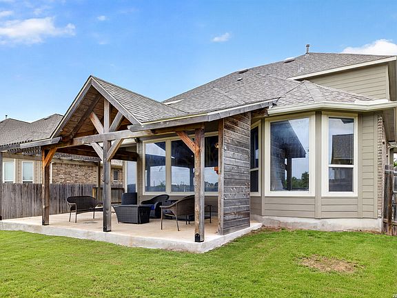 4th image of 3219 BLENHEIM PARK