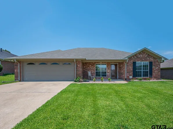 11200 Triple Crown Dr, Flint, TX 75762