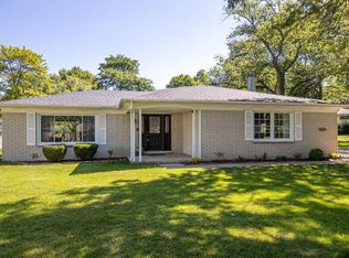 4290 Frostwood Ct, Troy, MI
