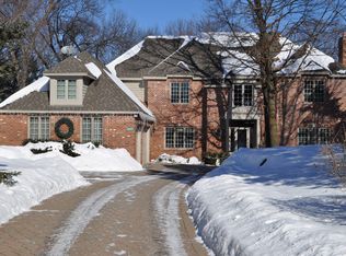 10984 Chapman Pt, Eden Prairie, MN 55347