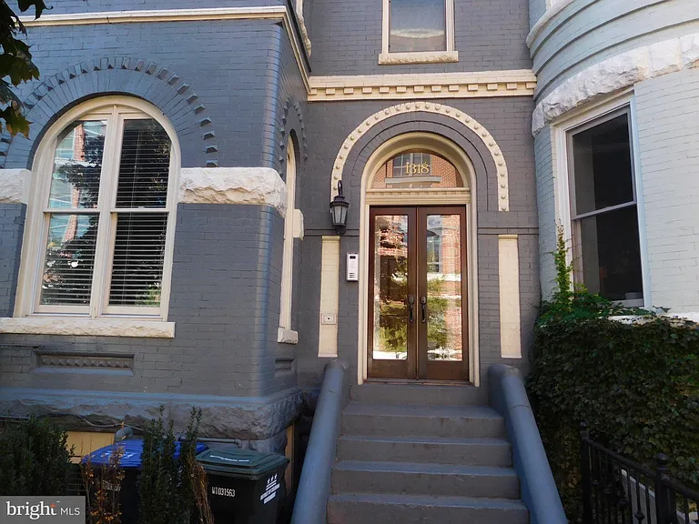 1318 W St NW #1 — Photo 1