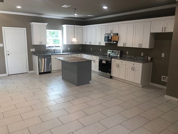 2nd image of 2930 Victorian Forest Dr