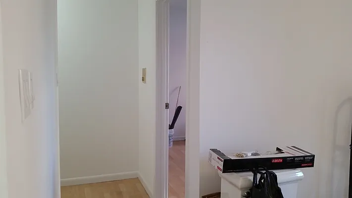 Rented by New York Realty Minimax Inc | media 4