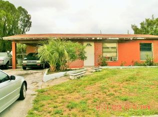 1520 W 13th St, Riviera Beach, FL 33404