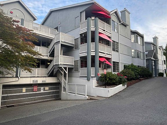 2nd image of 13910 101st Ave #311