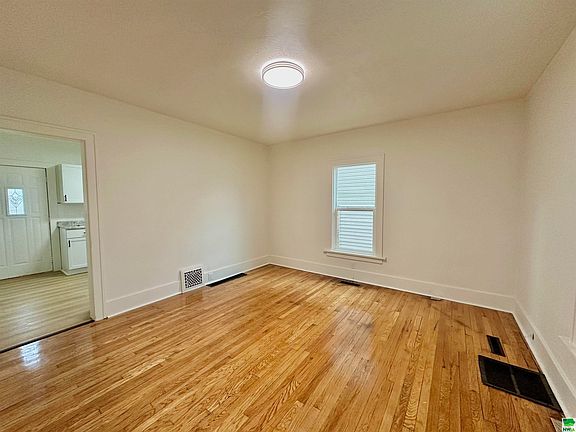 4th image of 1607 W 15th St