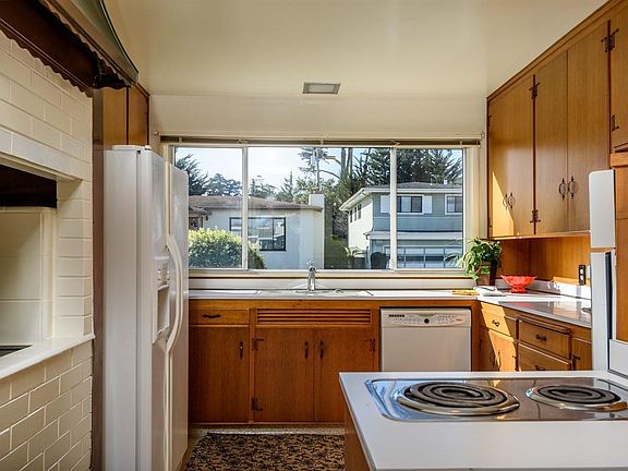 5th image of 542 Lassen St