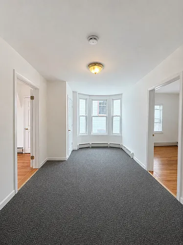 19 Salem St #3 Photo 1