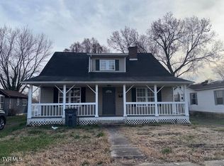1129 Cherry St, Kingsport, TN 37660