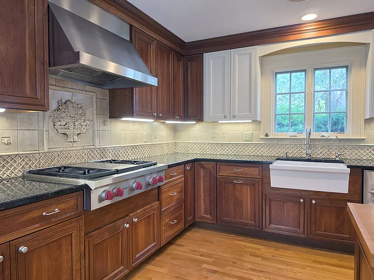 11 Alden Ave — Photo 11