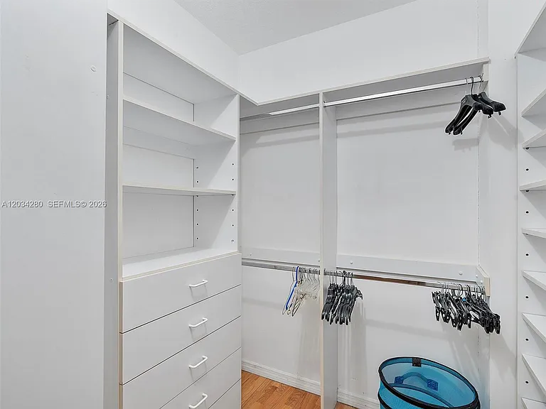 21399 Marina Cove Cir #M-12 — Photo 40