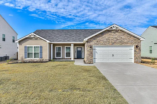 917 Sweetgrass Cir Photo 1