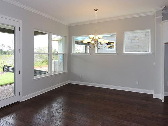4th image of 514 Windy Pine Way
