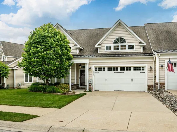1045 Balfour Cir, Phoenixville, PA 19460