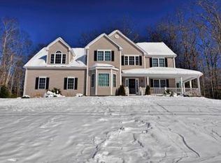 43 Highridge Rd, Bellingham, MA 02019