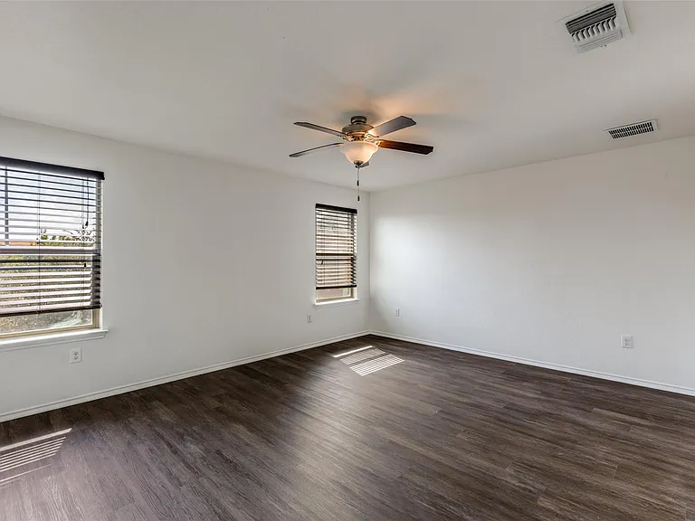 6209 Garden Rose Path — Photo 17