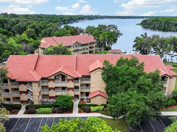 99 Broad River Pl Unit Ii-105, Welaka, FL 32193