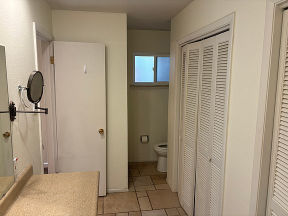 4th image of 8013 Pickard Ave NE