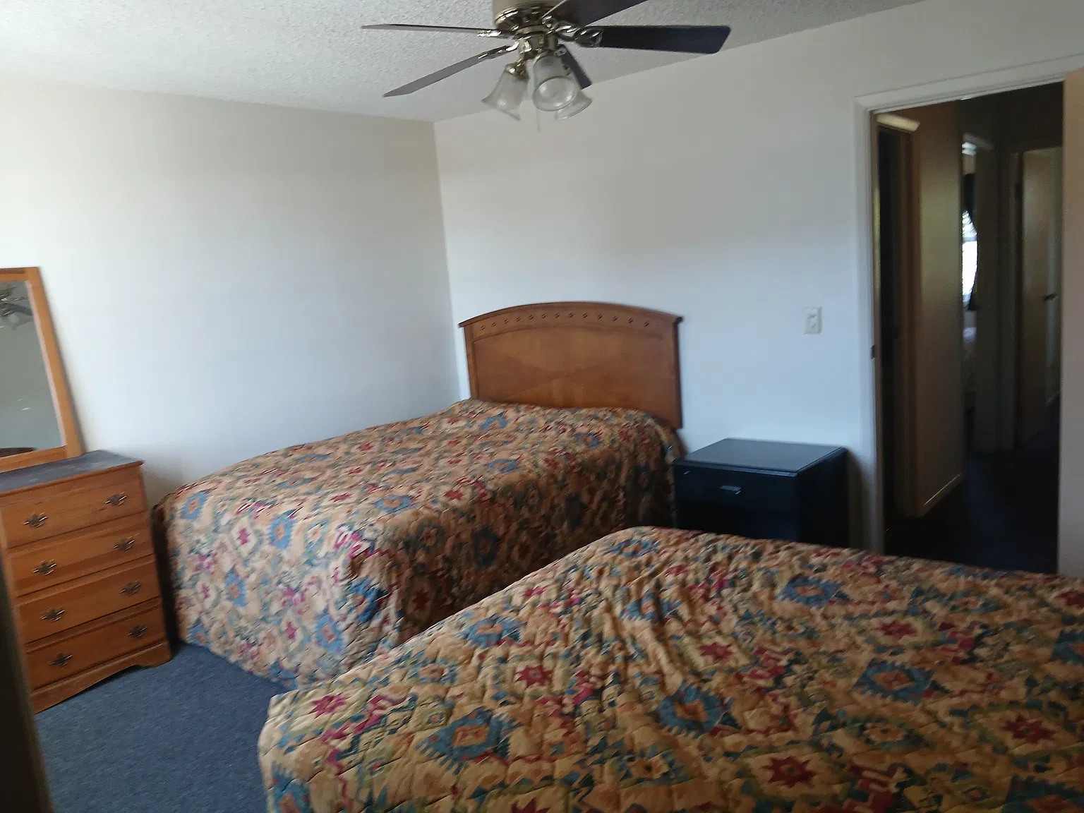 3 bed, 1.5 bath, $1,500 — Photo 1
