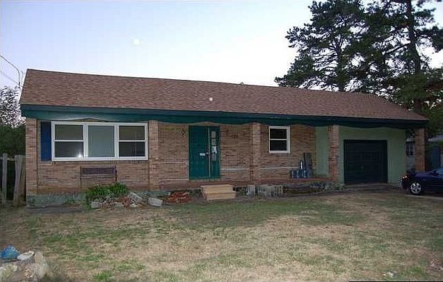 1st image of 122 Chippewa Trl