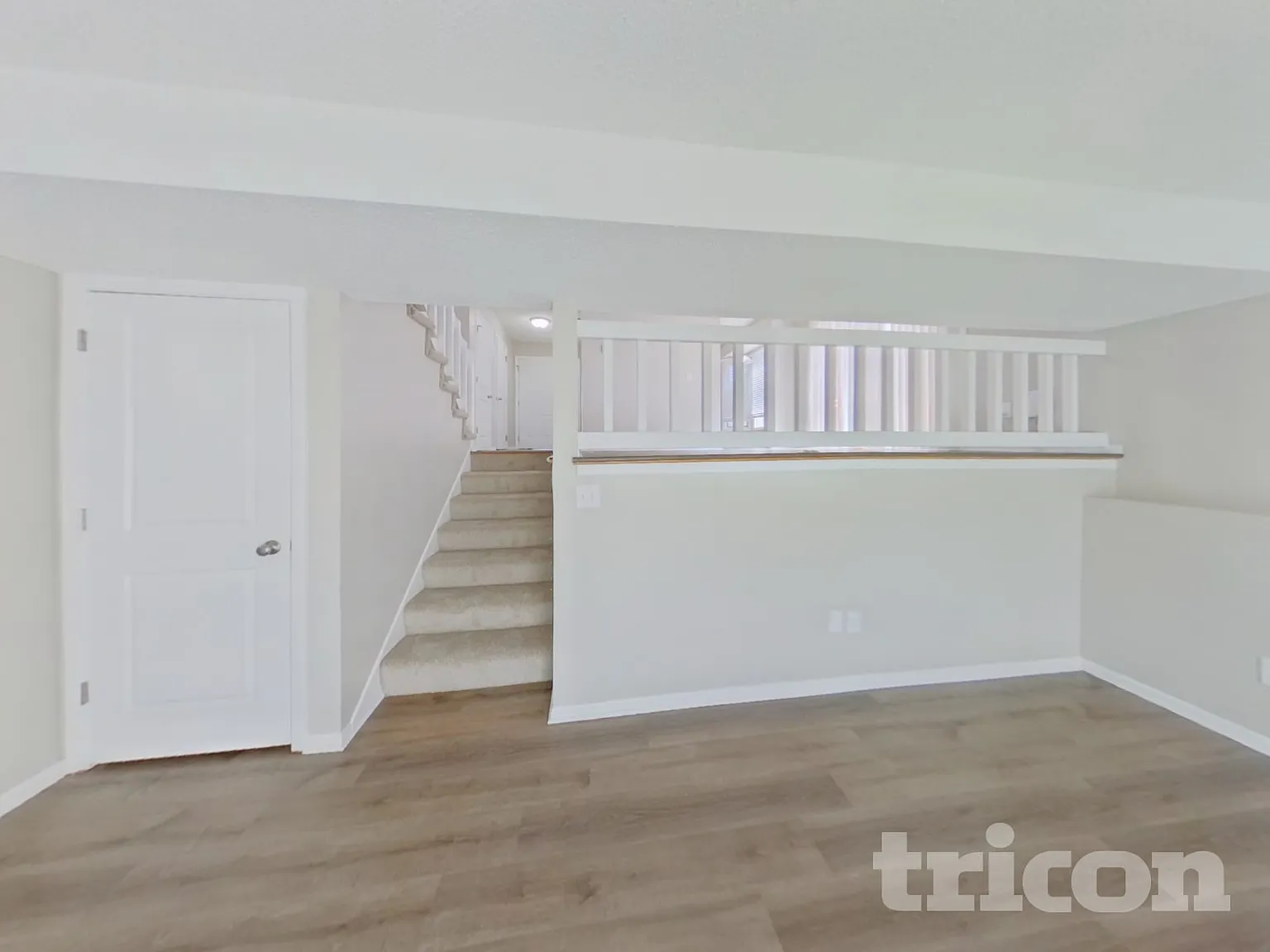 1444 Willow Creek Lane Shoreview MN — Photo 2