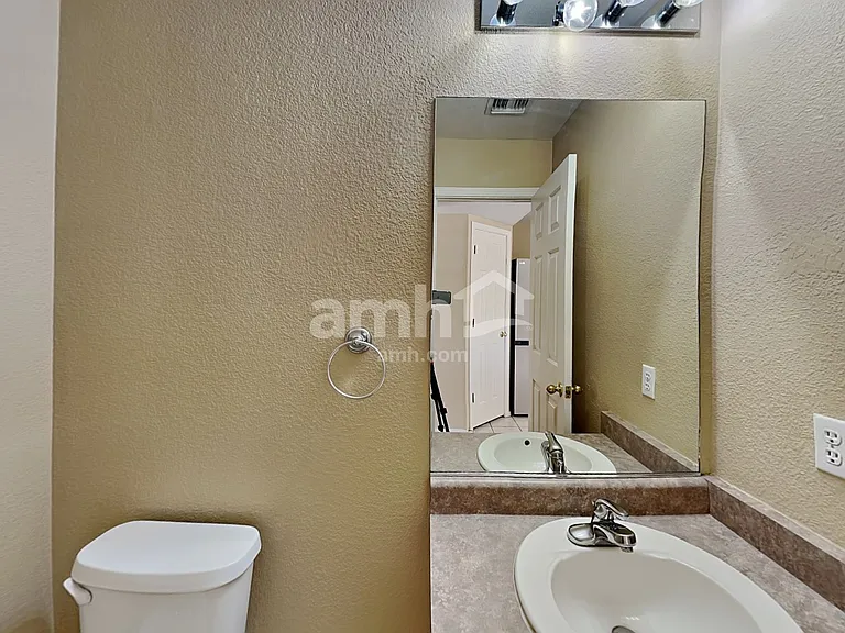 360 E Atlas Cedar Pl — Photo 7