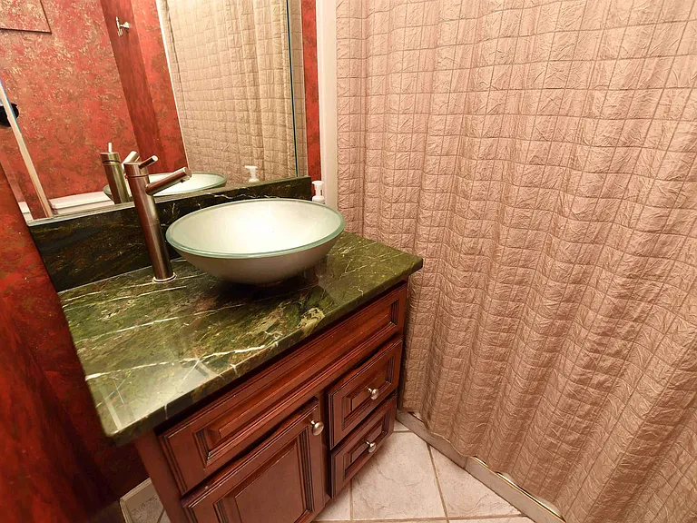123 SW Jefferson Ave #E16NE — Photo 16