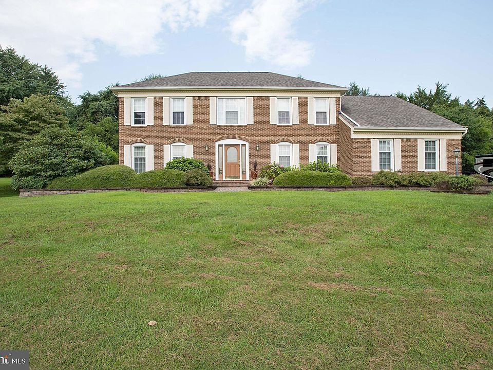 1st image of 4488 Lynn Forest Dr