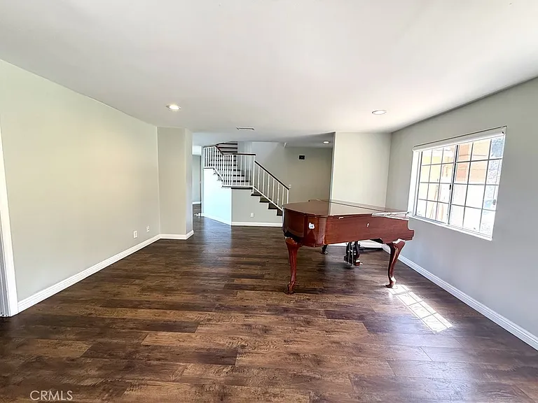 4214 Barrett Rd — Photo 11