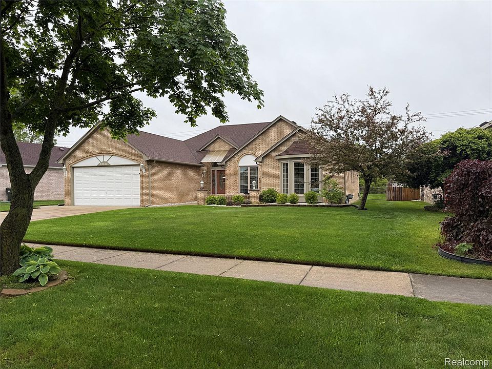 1st image of 39762 Lembke Dr