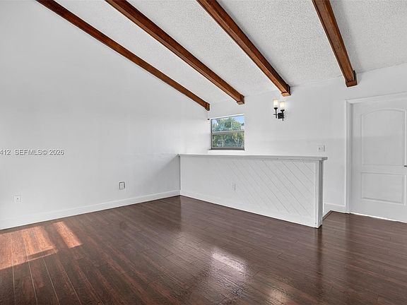 4th image of 10302 NW 9th Street Cir APT 204