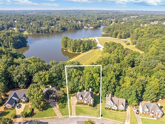 3rd image of 2264 Oak Falls Ln